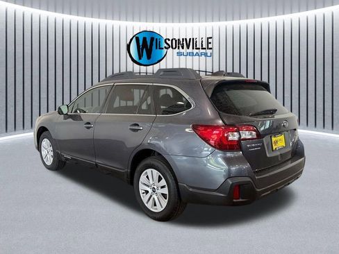Used 2019 Subaru Outback 2.5i Premium AWD/4WD image 8