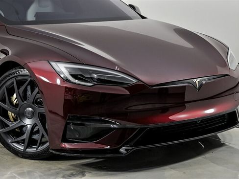 Used 2026 Tesla Model S Plaid AWD/4WD image 2