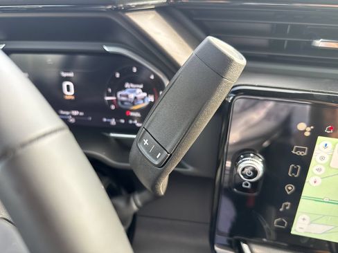 New 2026 GMC Sierra 2500 AT4 w/ AT4 Premium Plus Package AWD/4WD image 36