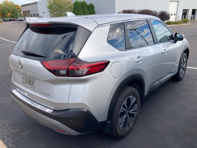 Used 2023 Nissan Rogue SV AWD/4WD image 6
