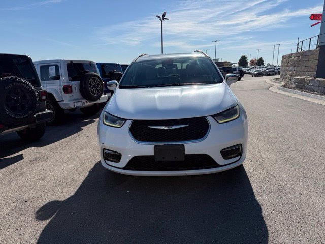 Used 2021 Chrysler Pacifica Limited w/ Premium & Safety Sphere Group AWD/4WD image 8