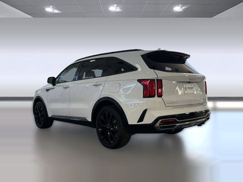 Used 2023 Kia Sorento SX FWD image 3