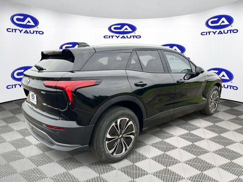 Used 2024 Chevrolet Blazer EV LT AWD/4WD image 3