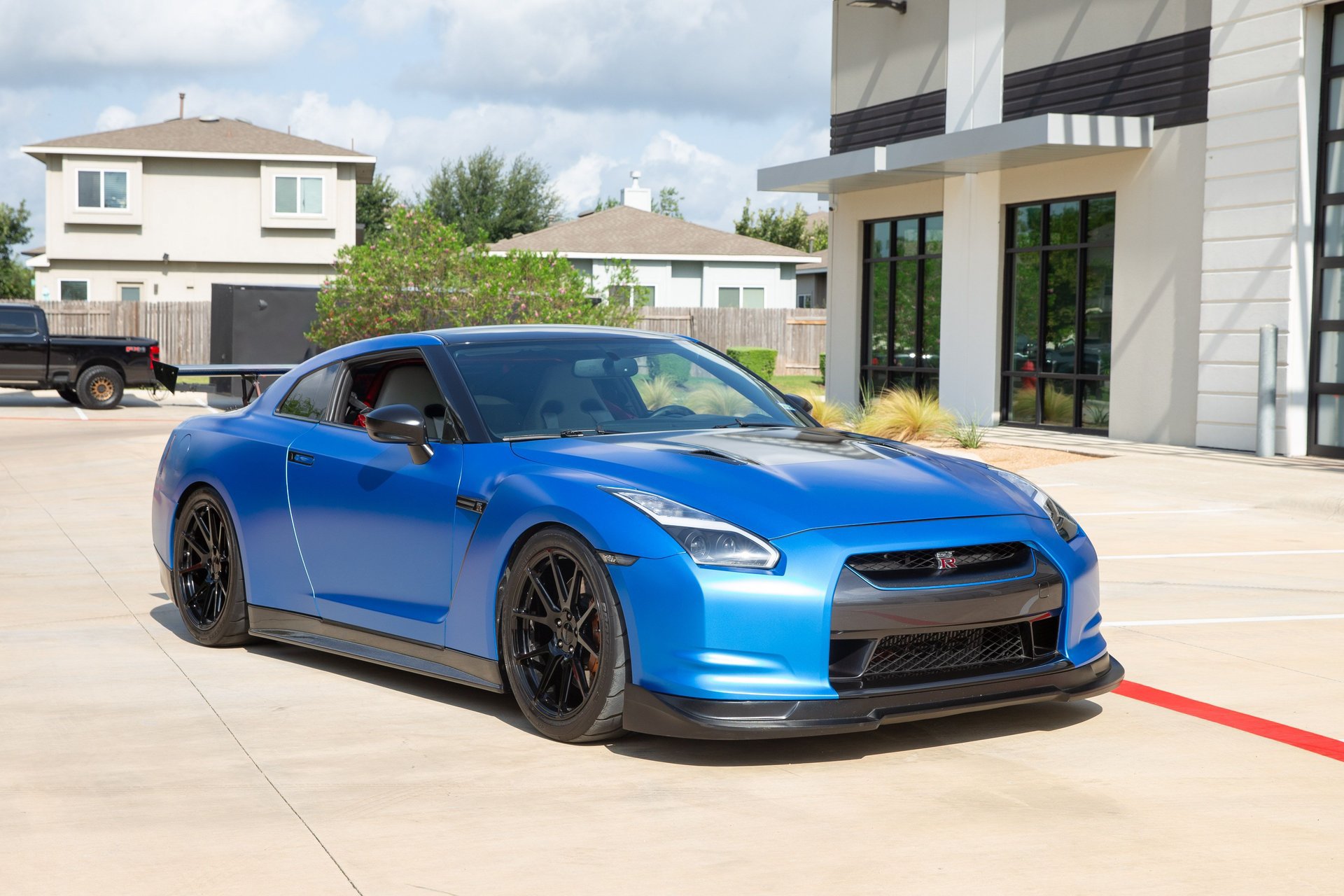 Used 2009 Nissan GT-R Premium AWD/4WD image 14