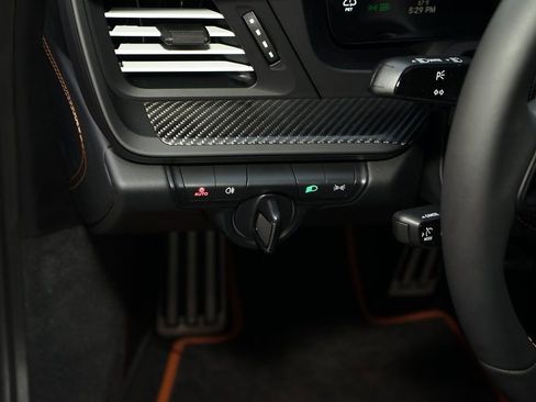 Used 2026 Porsche 911 GT3 image 30