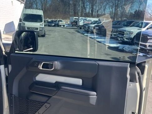 Used 2025 Ford Bronco 2-Door image 32