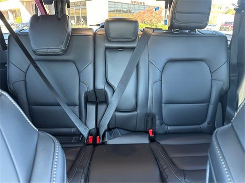 New 2025 Ford Bronco Badlands image 18