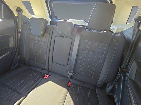 Used 2019 Ford EcoSport SE w/ SE Convenience Package image 17