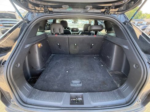 Used 2024 Chevrolet Trax RS w/ Driver Confidence Package FWD image 12