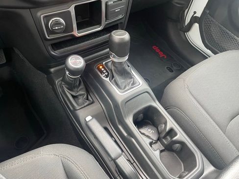 Used 2023 Jeep Gladiator Sport w/ Trailer Tow Package image 20