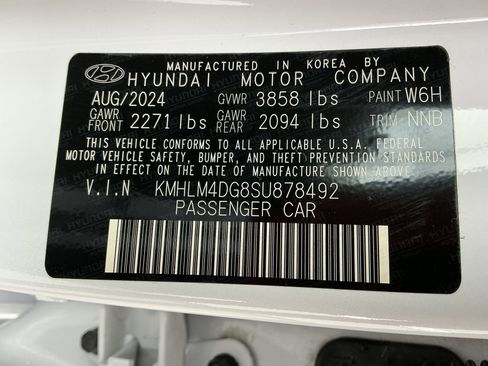 Used 2025 Hyundai Elantra Sport image 15