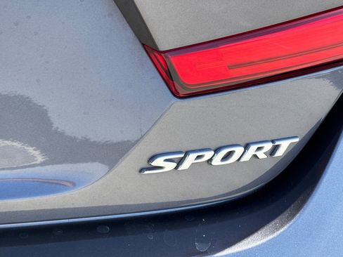 Used 2019 Honda Accord Sport image 27