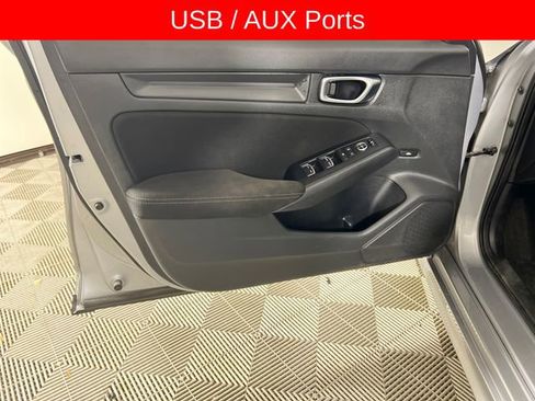 Used 2022 Honda Civic Sport image 11