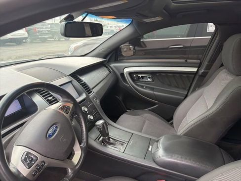 Used 2013 Ford Taurus SEL image 10