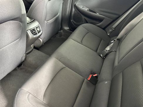 Used 2024 Chevrolet Malibu LT FWD image 9
