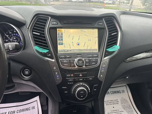 Used 2015 Hyundai Santa Fe GLS w/ Option Group 03 AWD/4WD image 14