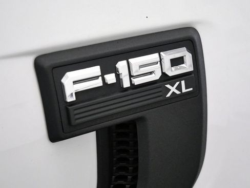 Used 2022 Ford F150 XL w/ Trailer Tow Package AWD/4WD image 9
