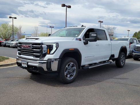 New 2026 GMC Sierra 3500 SLE w/ SLE Value Package image 4