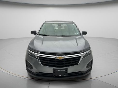Used 2023 Chevrolet Equinox LS w/ LPO, Floor Liner Package AWD/4WD image 2