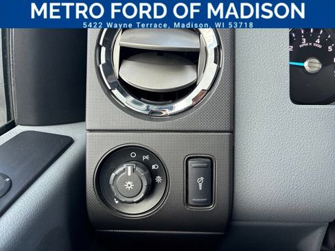 Used 2016 Ford F250 XLT w/ XLT Premium Package AWD/4WD image 35