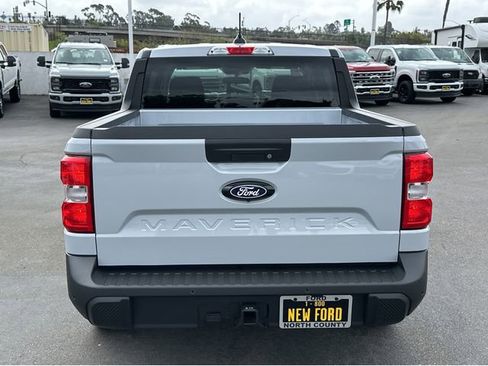 New 2026 Ford Maverick XLT image 5