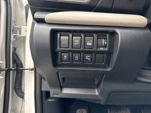 Used 2023 Subaru Forester Limited image 14