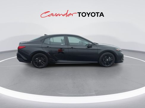 Certified 2026 Toyota Camry SE w/ Convenience Package image 9
