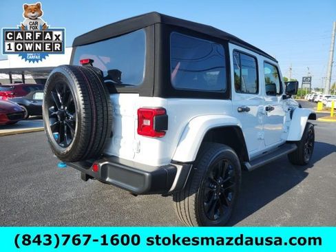 Used 2023 Jeep Wrangler Unlimited Sahara w/ Cold Weather Group image 8