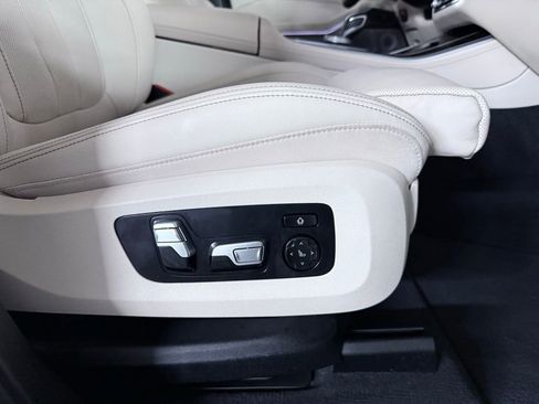 Used 2020 BMW X5 xDrive50i w/ Executive Package image 30