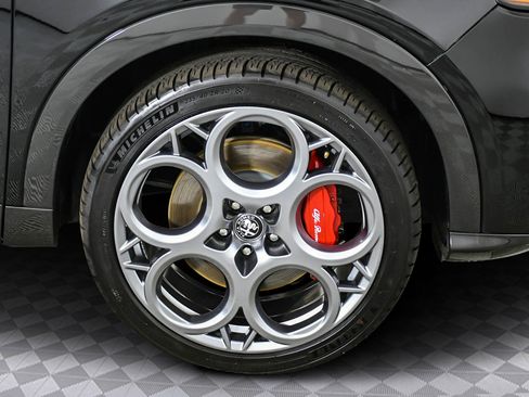 Used 2024 Alfa Romeo Tonale Veloce image 30