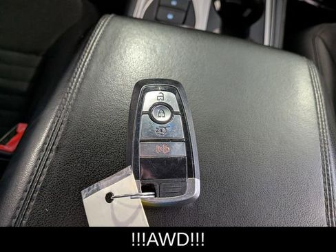 Used 2020 Ford Explorer XLT w/ Comfort Package image 37