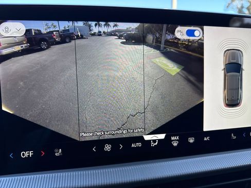 New 2026 Ford Explorer ST-Line image 25