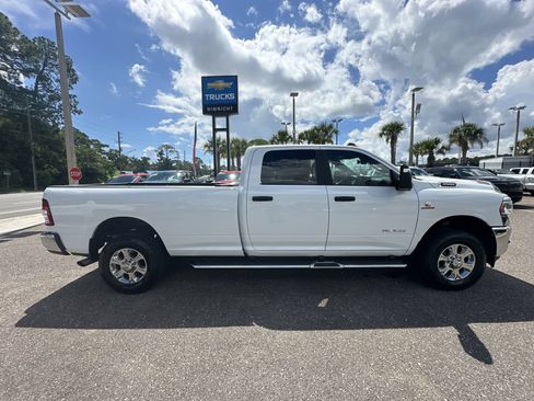 Used 2023 RAM 3500 Big Horn w/ Level 1 Equipment Group AWD/4WD image 16
