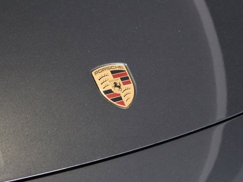 New 2025 Porsche Macan 4S Electric image 13