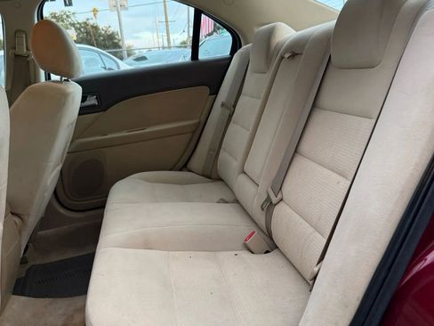 Used 2007 Ford Fusion SE image 16