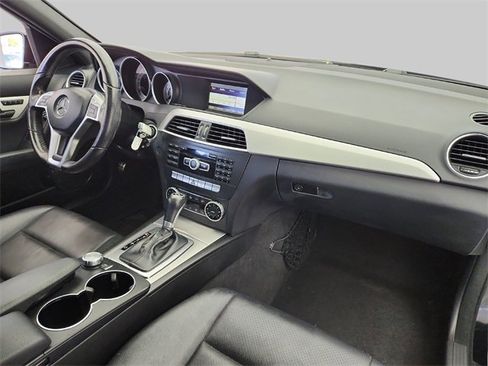 Used 2014 Mercedes-Benz C 300 4MATIC Sedan image 26