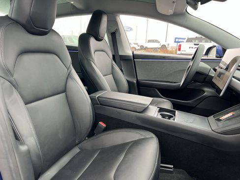 Used 2024 Tesla Model 3 Standard Range image 27