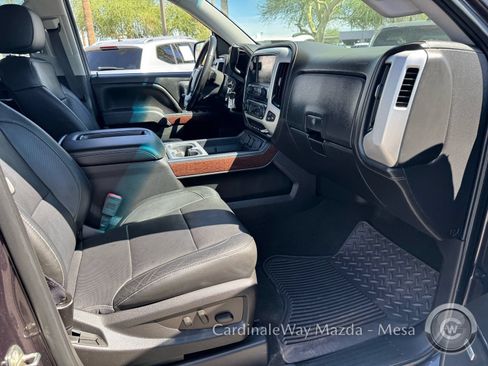 Used 2015 GMC Sierra 1500 SLT w/ SLT Crew Cab Value Package AWD/4WD image 28