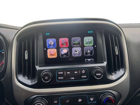 Used 2017 GMC Canyon SLE w/ SLE Convenience Package image 25