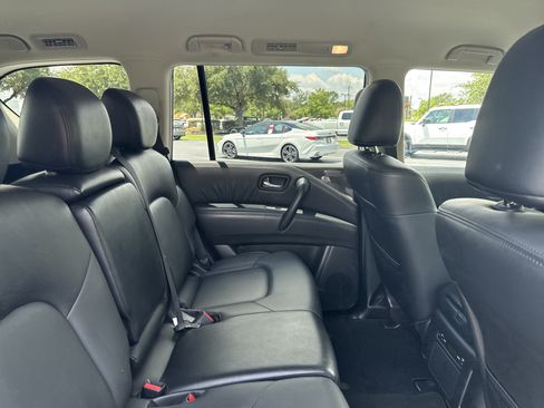 Used 2024 Nissan Armada SV AWD/4WD image 29