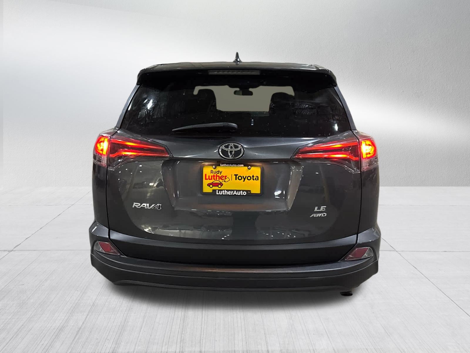 Used 2018 Toyota RAV4 LE w/ All Weather Liner Package AWD/4WD image 5