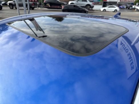 Used 2021 Honda HR-V EX image 16