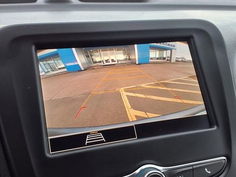 Used 2023 Chevrolet Equinox LT image 7