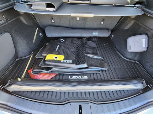 New 2026 Lexus RX 450h AWD image 23