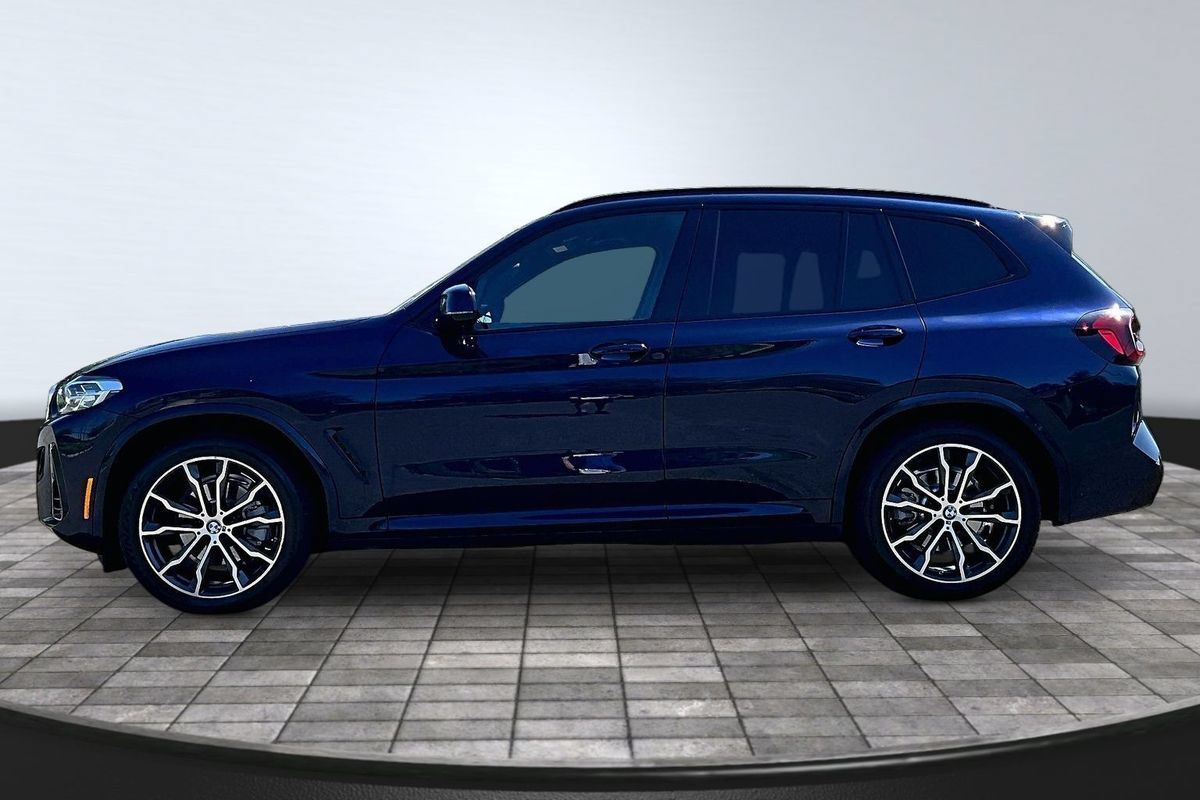 Used 2022 BMW X3 xDrive30i AWD/4WD image 4