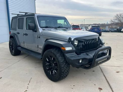 Used 2020 Jeep Wrangler Unlimited Sport S image 8