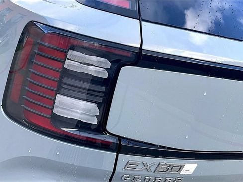 New 2026 Volvo EX30 Plus w/ Protection Package Premier AWD/4WD image 41