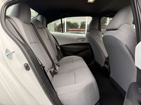 Used 2025 Toyota Corolla SE FWD image 21
