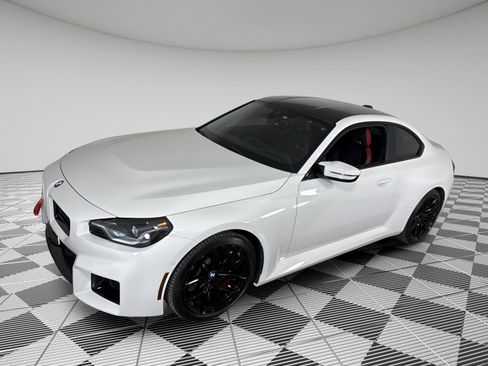 Used 2025 BMW M2 image 10