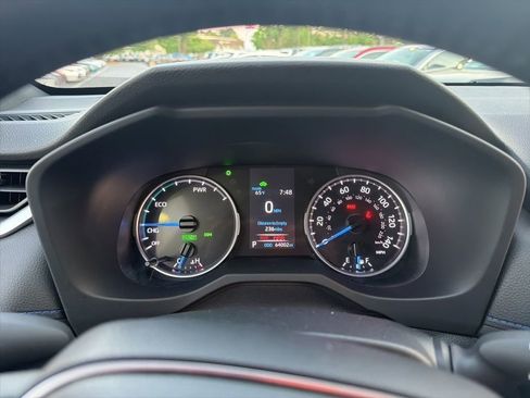 Used 2022 Toyota RAV4 SE w/ Convenience Package AWD/4WD image 21